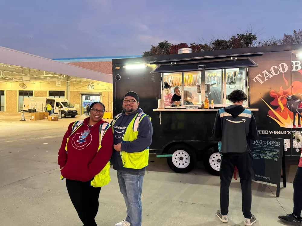 Image of a popcorn food truck
