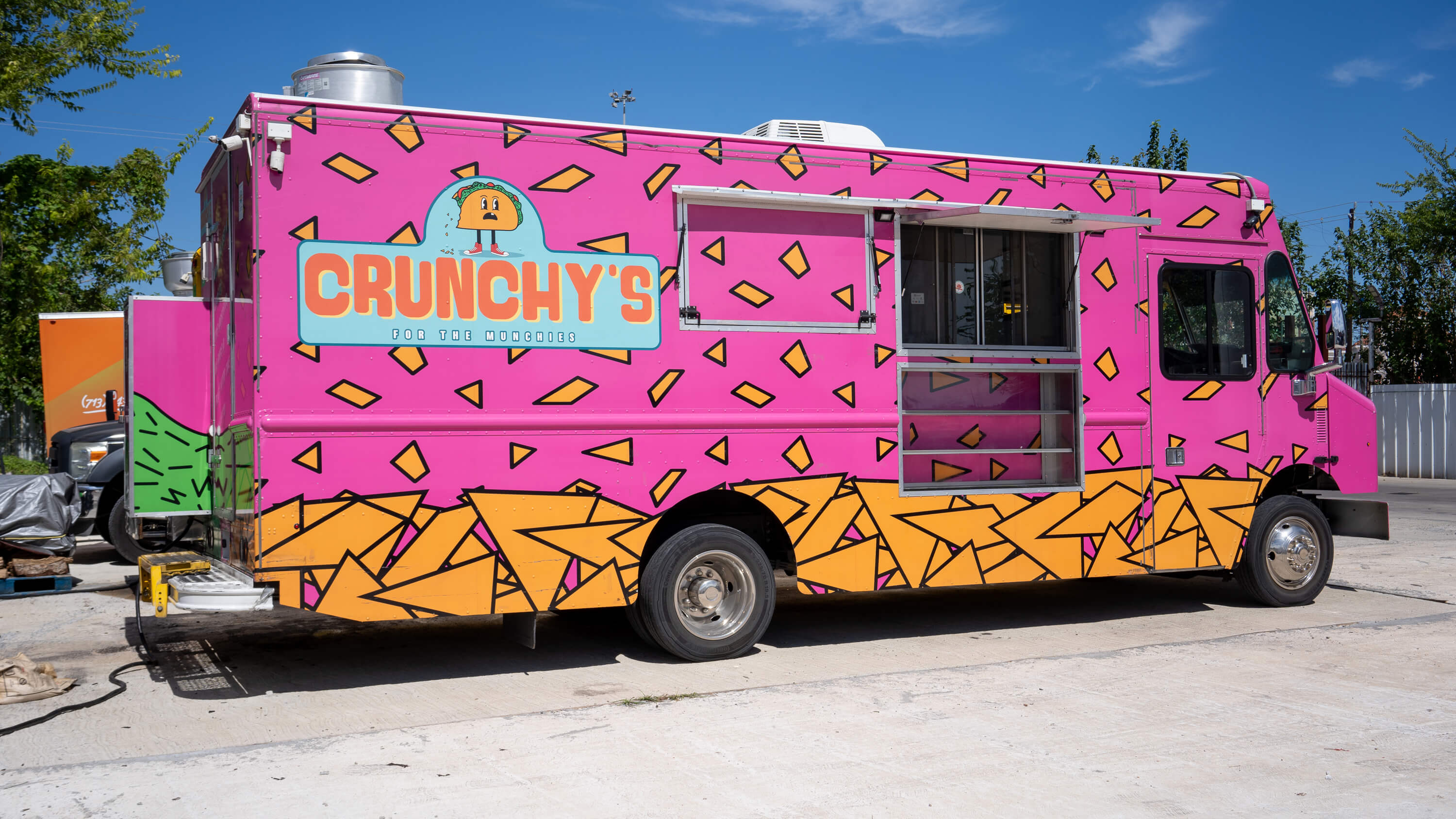 Crunchy's For The Munchies Truck