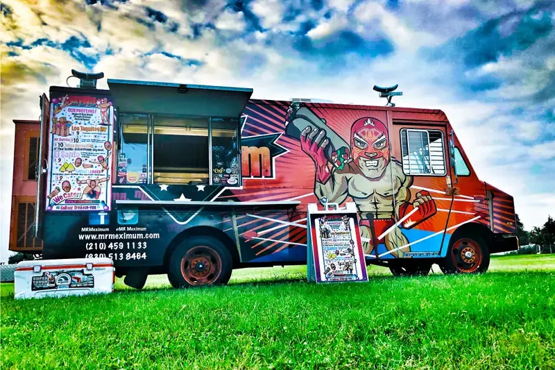 Food truck catering event in Seguin, TX